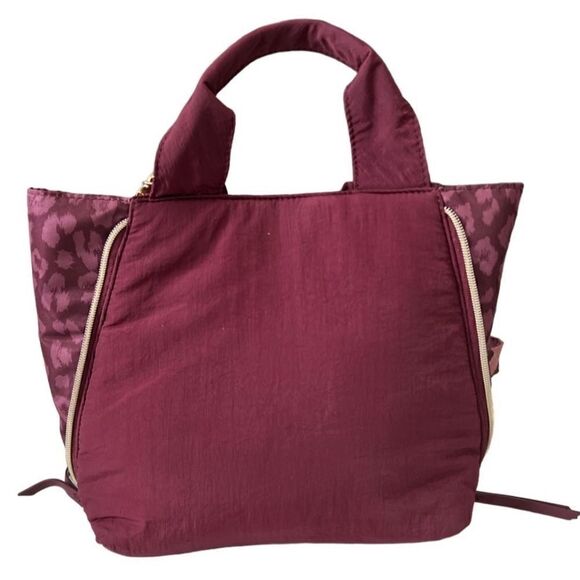 Stella & Dot Zip It Oxblood You Do You Detachable Strap Purse Crossbody - Picture 6 of 15